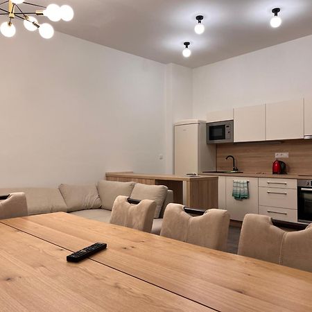 Pearl Bee Deluxe Suites Plzeň Eksteriør billede